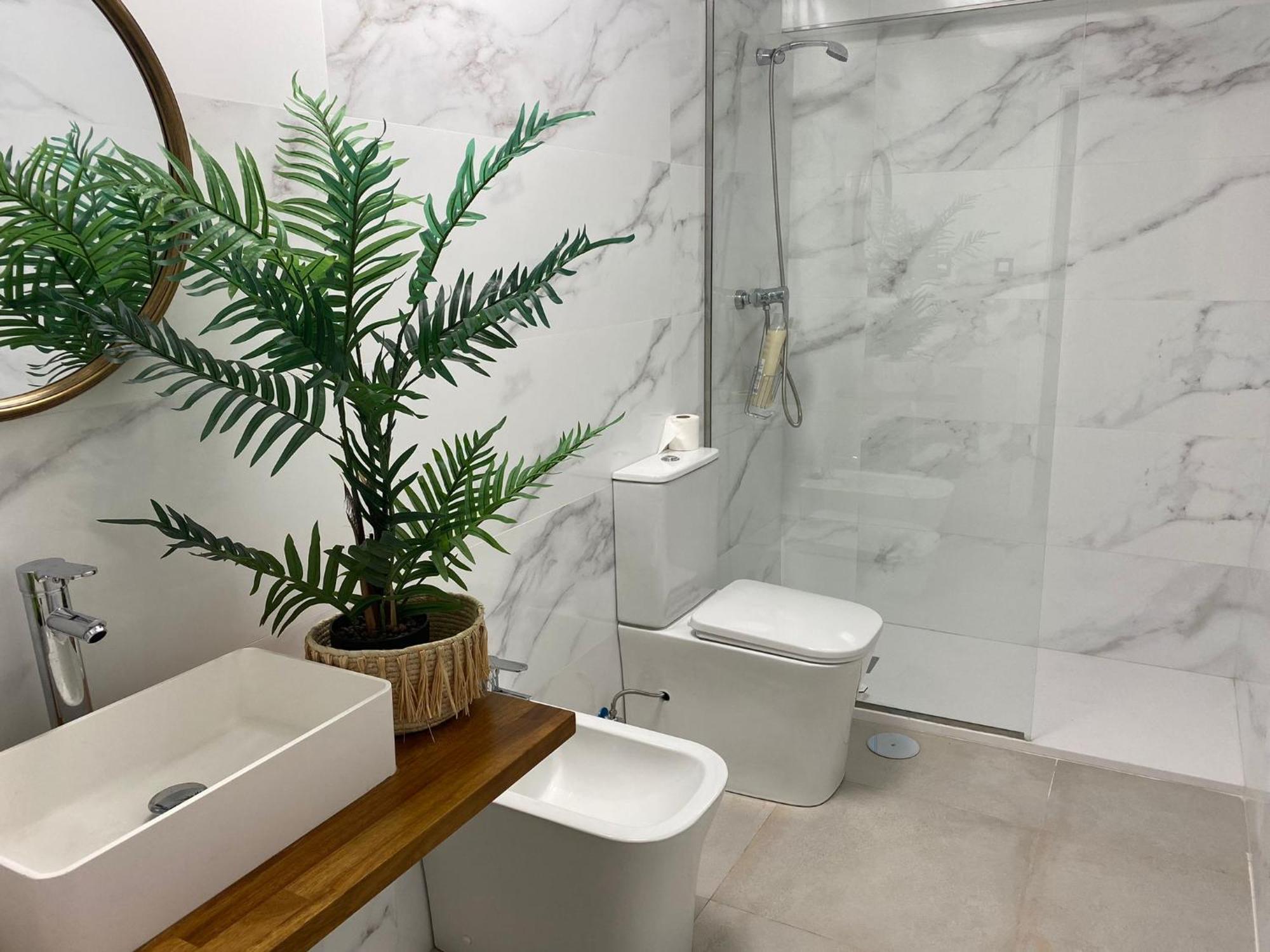 Victoria Beach Premium Малага Екстериор снимка